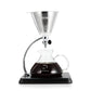 Cafetera Yama Glass Silverton con base negra y detalles plateados